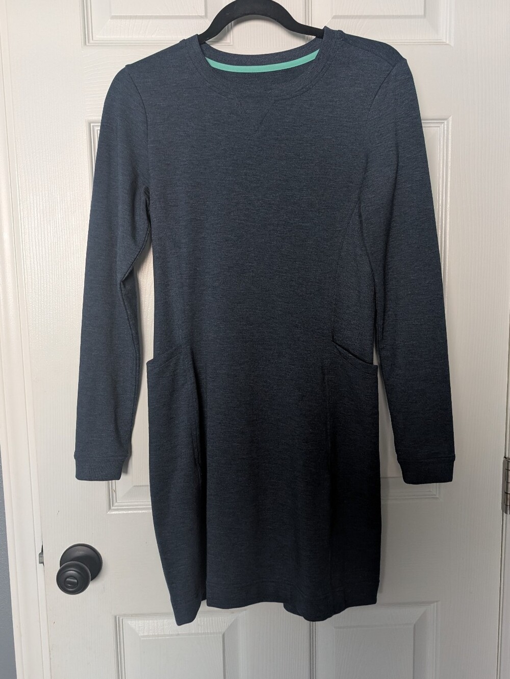 Title Nine NBD Midnight Heather Blue Long Sleeve Pocket Knit Dress XS